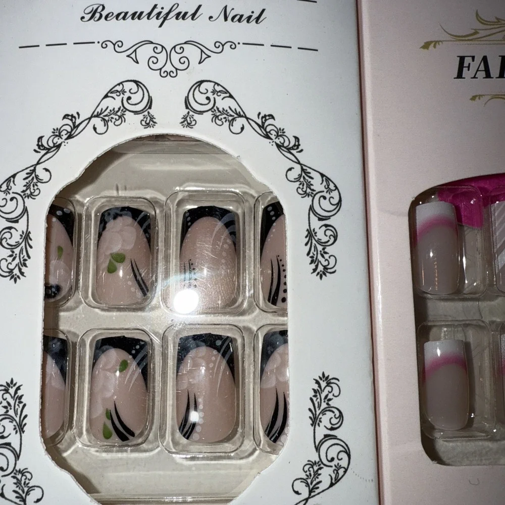 Lot Of 8 Boxes Press‎ On Nails. 24 Pieces Per New Box.  4392